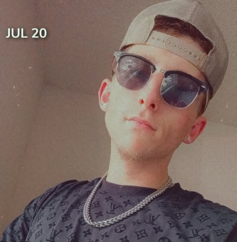 Meet your Posher, Bryan